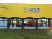 13 aussenwerbung